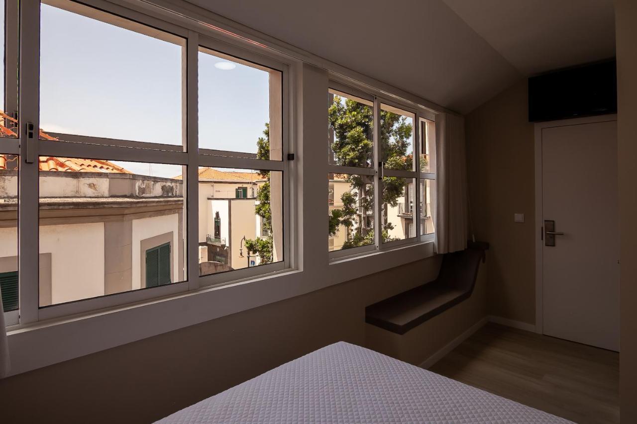 Quarto Duplo com Casa de Banho Privativa